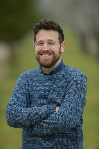 Dr. Erez Zohar Dr. Erez Zohar